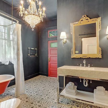 Elegant Renovated House With Relaxing Courtyard Villa Ню Орлиънс Екстериор снимка
